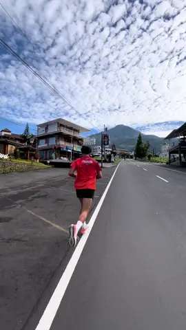 🥵🥵🥵 #ultrarunning #fyp #pelarikonten 