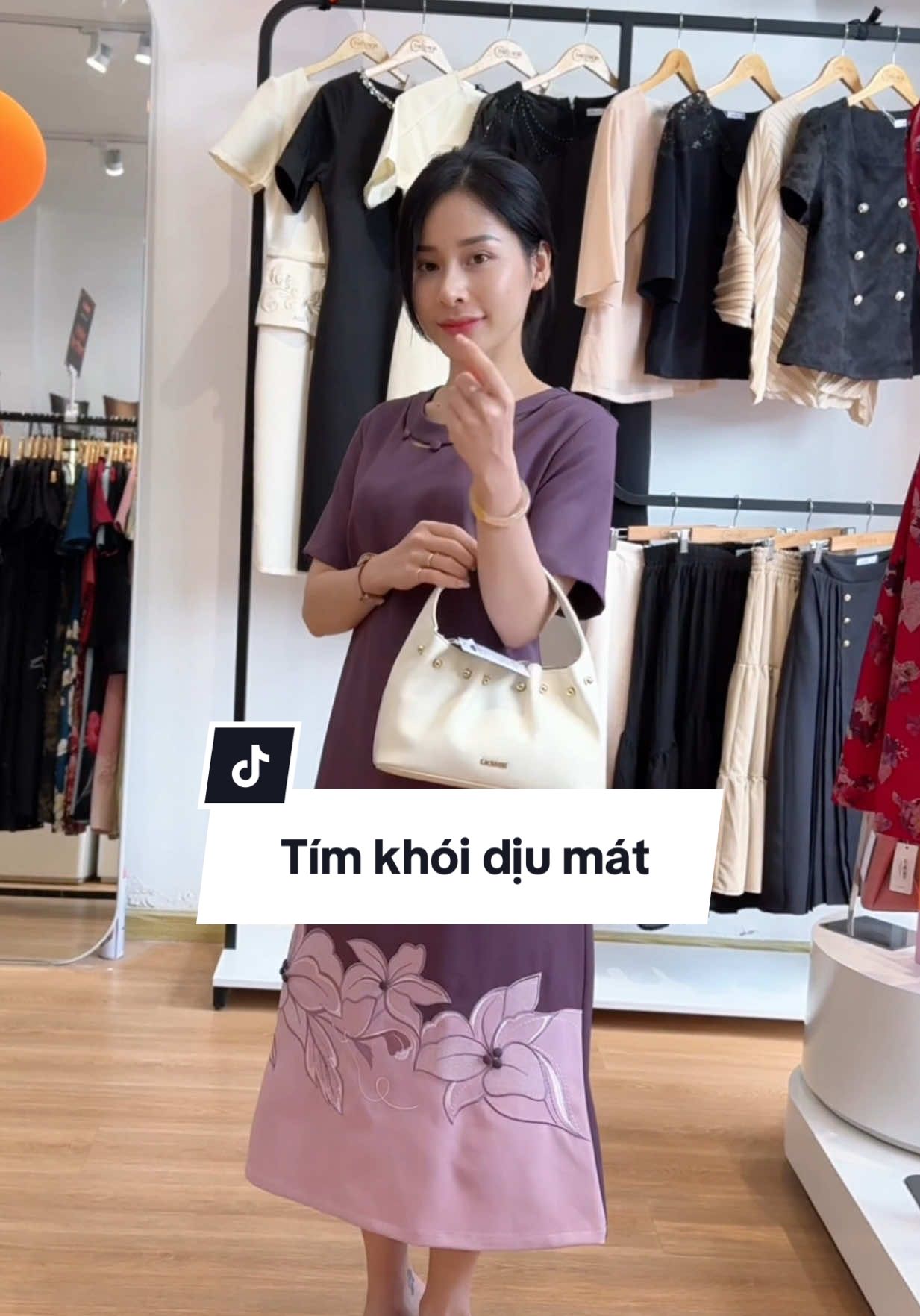 Đầm đi tiệc cao cấp trung niên #thieuhoa #thoitrangtrungnien #thoitrang 