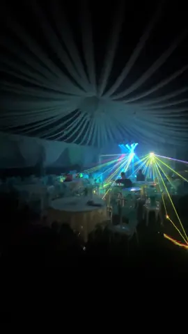 Ở đây có đèn đẹp . Nhận show Dj Mc hype Đèn Laze . #phamhieulaser #chothuedenlaser #laserdamcuoi 