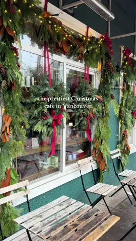 My fav spot for coffee and treats 🍰 @Marché Mon Pitou 