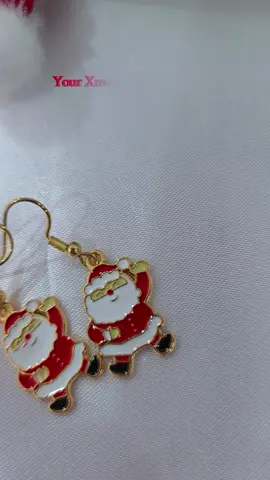 Your Christmas earings are here✨️🔥🤌#paradiseexclusivesfiji🔥🔥 #lautoka_namaka_nausori_shops #good_value_great_style #tiktok🇫🇯🌴🥥 