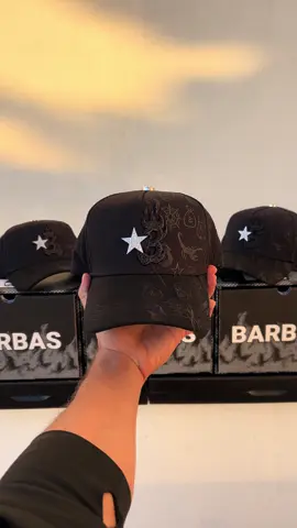BARBAS - B STAR GRAFFITI  Ig: dropp_storeee @El barbas Hats #navidad #tijuana #gorrasoriginales #gorrasexclusivas #paratiiiiiiiiiiiiiiiiiiiiiiiiiiiiiii 