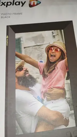 Nixplay  #digitalframe#Nixplay#pictures#storagehacks #holidayhaul 