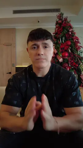 HOLA, TU EX TE EXTRAÑA.