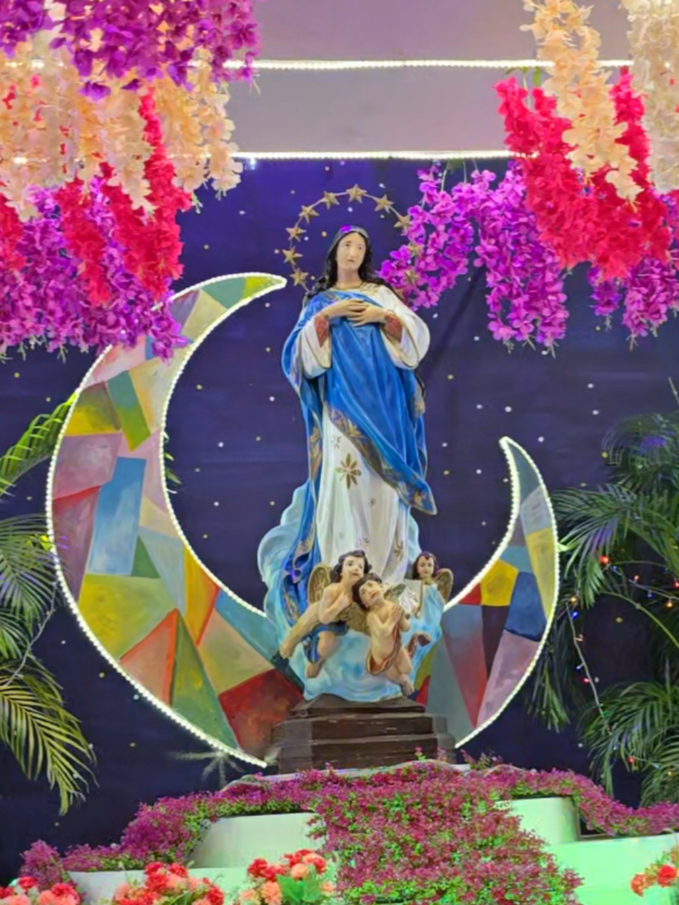 Altares de la Inmaculada Concepción de María desde Managua, Nicaragua 