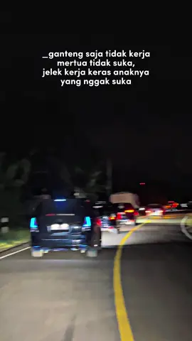 Semalam di jalan bersama Om @🅰️ N C H U from Wajo🫡 @Tianpareee @Dsadboy214 #minangtiktok #rayola #minangstory #fyp #traveltorajamakassar 