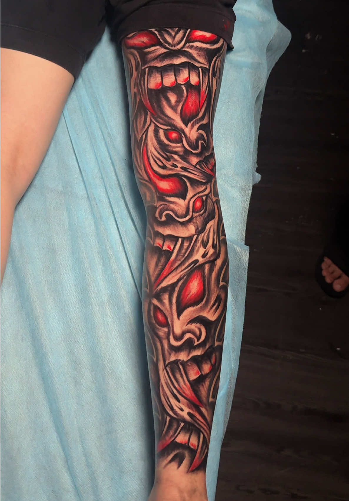 Hoàn thiện chân quỷ ráp trong 6 tiếng nha anh em #tattoo #tattoos #hinhxamdep #quyrap #quyrapsaigon 