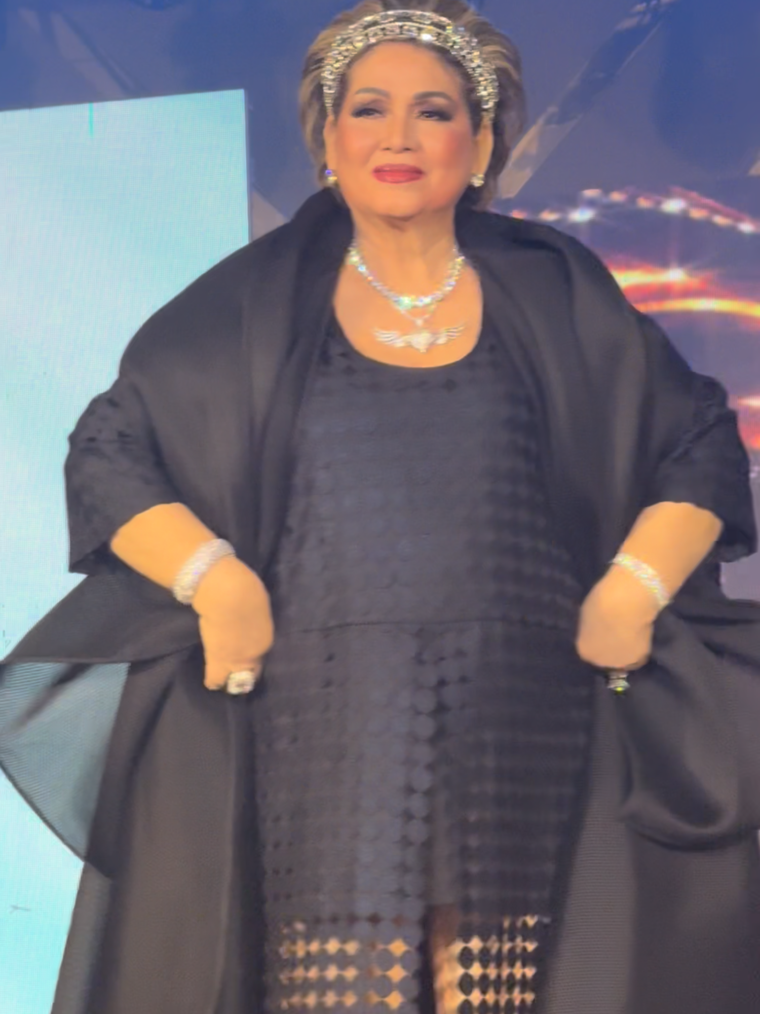 THAT'S A QUEEN RIGHT THERE! WATCH: Annabelle Rama is aptly the highlight of the night as she takes the finale walk for Maddox Jewelry's first-ever fashion show, featuring its latest diamond collection. #AnnabelleRama #MaddoxJewelry #diamonds #jewelry