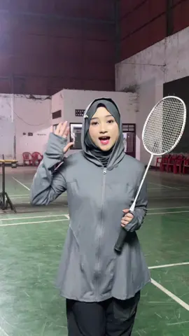 Akhirnya main badminton lagi