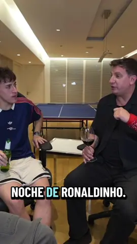 NOCHES CON RONALDINHO #mernuel #bauleti #moski #mernosketti #maxilopez 