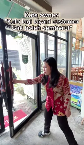 pelanggan jadi parno kak😭😭 #fyp #fypシ #kontenhiburan 