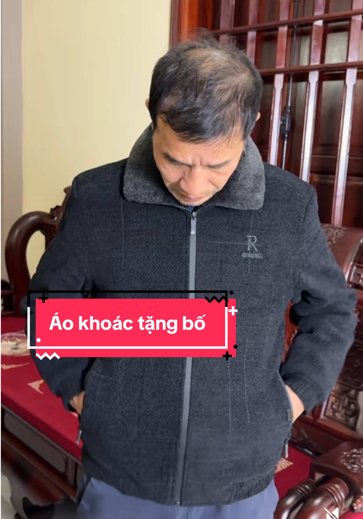 Áo khoác lót lông tặng bố iu 🥰 #aokhoactrungnien #aokhoacnam #aokhoactangbo #giadinh #thaochanoi