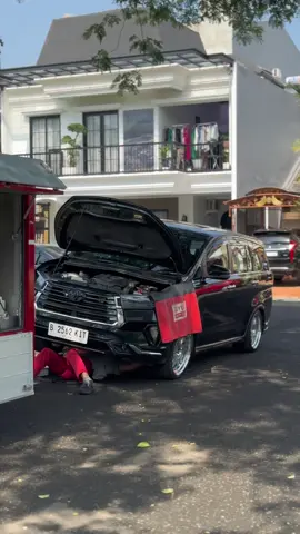 jangan lupa di service ya bolo #parkirajaganteng #dieselenthusiast #carsoftiktok #dieselpower 