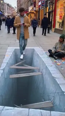 This 3D street art pranked EVERYONE#StreetArt #Opticallllusion#ArtPrank #PublicPrank#MindBlown