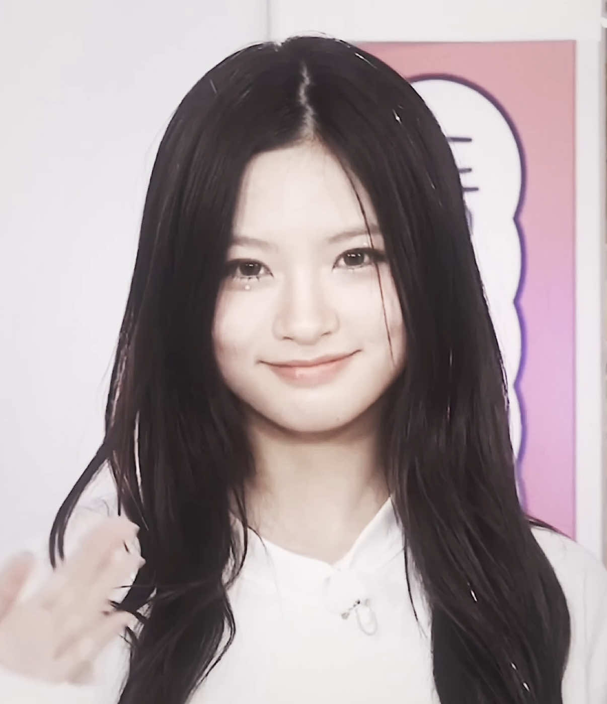 You can’t tell me she isn’t the cutest baby ever #kiiikiii #kyakiiikiii #parkjiwoo #kiiikiiiedit #kyakiiikiiiedit 