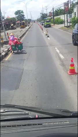 perjuangan seorang ibu yang begitu besar  #promomakanharian #ibuhebat #purwodadigrobogan #dtivermudapunyacerita 