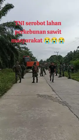 TNI serobot lahan masyarakat #tni #sengketalahan 