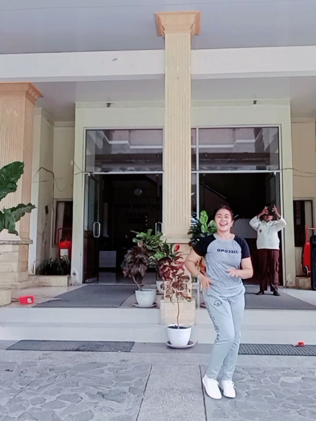 Save It Love 💃🕺#tiktokviral #nttpride🏝🔥 #nttpride🏝🔥kupangntt💯 #fypシ゚viral #viraltiktok 