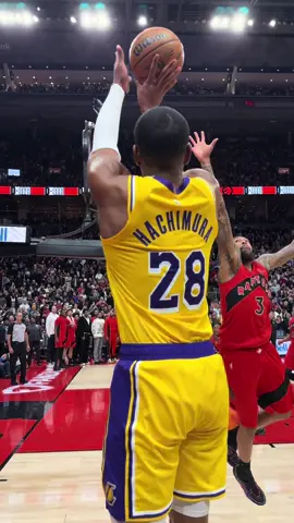 GAME WINNER IN TORONTO #lakers #raptors #lebron #ruihachimura #fyp 