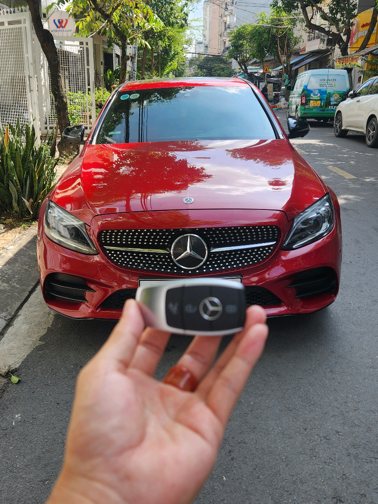 Sáng sớm về thêm 1 chiếc C300 AMG model 2020 cho Anh chị em thêm chọn lựa. Xe zin nguyên bản, bảo dưỡng định kỳ. Giá 9xxtr Bank 70% #chivastran #muabanxe #mercedes #c300 #sx2019 @Xế Sang Siêu Lướt @Trí Tuệ Nhân Loại @Nhân Tố ❌ @Pi Network VietNam 