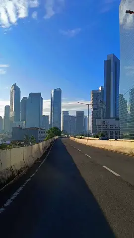 Membalas @novela790 Ambil free (gratis) Siapa tau bisa sedikit bermanfaat 🙏 Footage in jakarta dan sekitarnya #jakarta #fyp #video 