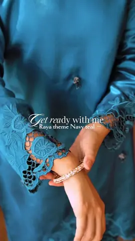 GRWM team Navy teal ✨ . Yes, it’s out! Heritage Raya 2026 dah release semalam dan sambutan dia memang on fire!  Komen kat bawah sikit, kita nak tengok pilihan korang 💕👇 . #asikinahmadoffical #fypppppppppppppppppppppppp #asikinahmadraya2026 #preraya #fyp 