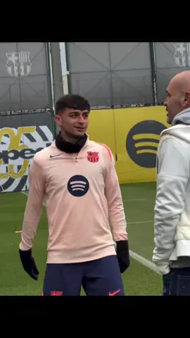 Andres Iniesta magic 🪄 #andresiniesta #pedrigonzalez #pedri #skills #barcelona 