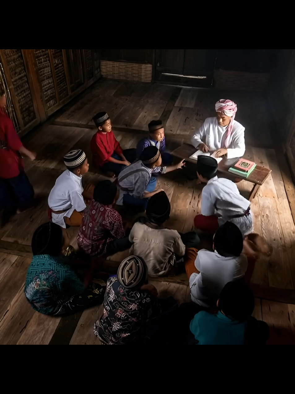 indah pada masa nya dan tak kan terulang pada jaman nya... #NgajiZamanDulu #NgajiJadul #Anak90an #FYP #BelajarNgaji