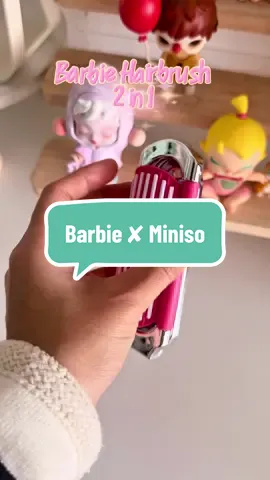 cute sangat ni ! senang nak bawak travel boleh lipat  #barbiexminiso #hairbrush #hairbrush2in1 #hairbrushwithmirror