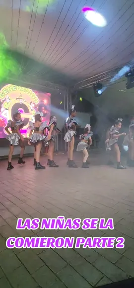 ESCUELA DE BAILE GENERACION CON CLASE BAILANDO EN EL ENCENDIDO DE NAVIDAD ACEVEDO 2025