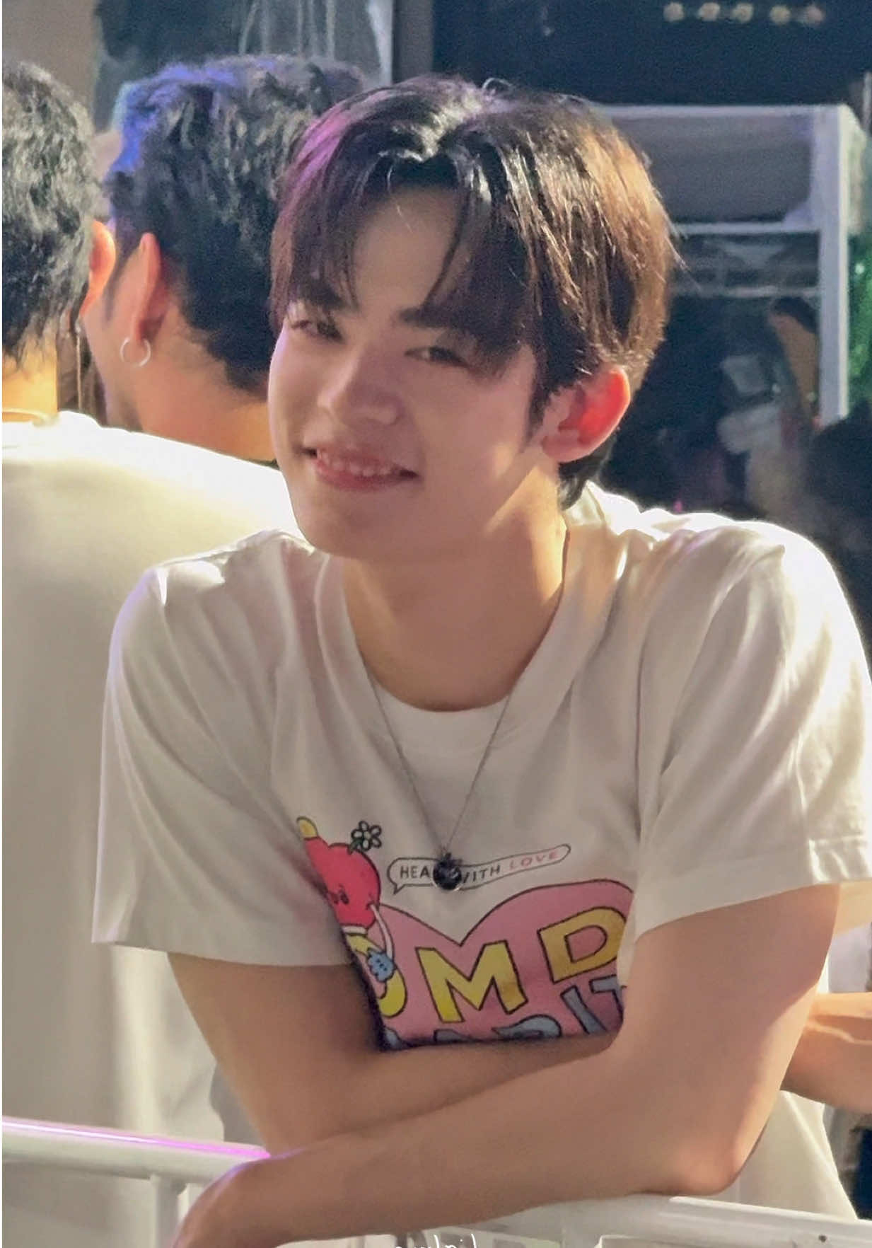 ใจจะแตก น้งป๋อม่ายเหนื่อยพร้อมยิ้มหวานๆ คนเก่งนินา อยากลูบหัวปุๆ ตัวเท่านิแต่เก่งที่สุดในโลกเลย อยากชมทุกวัน🤏🏻🫶🏻✨🤍 @Porsuppakarn  #DMDCharity25Merch #PorSuppakarn #ป๋อศุภการ #fyppppppppppppppppppppppp #ฟีดดดシ 