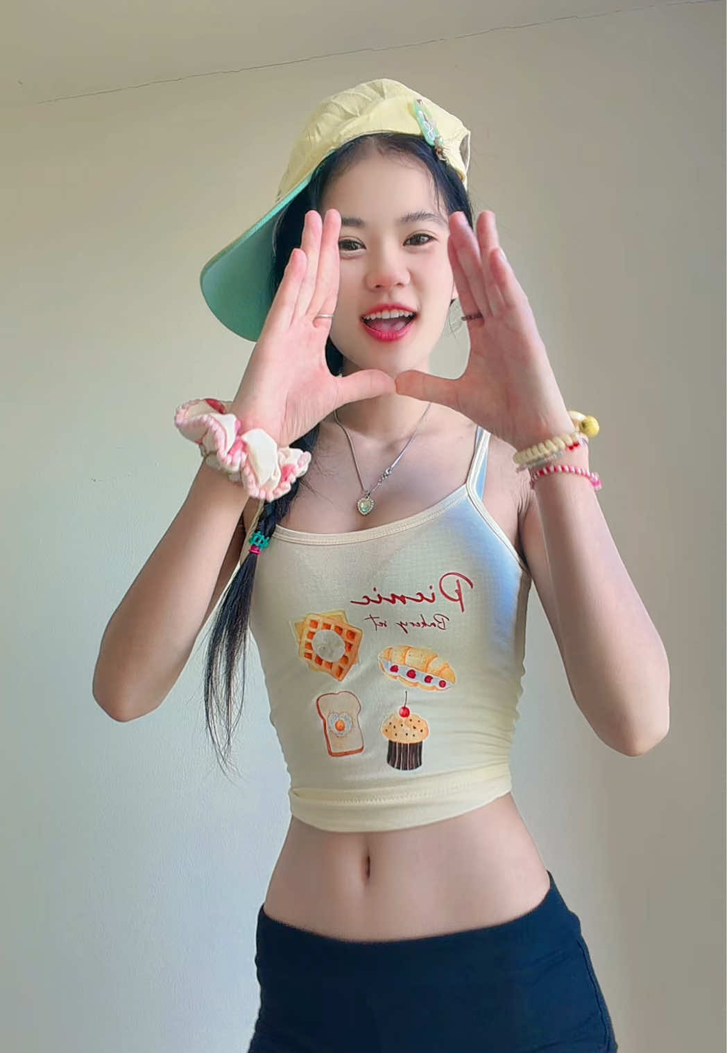 เต้น ตามจังหวะ #เต้น #ตามจังหวะ #เพลงฮิตtiktok #สาวลาว 