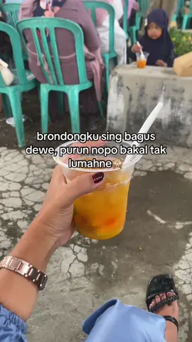 mlumah dewe opo di lumahne dek?😂 #fyp #jandamuda #madiun24jam 