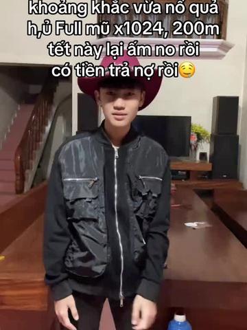 Nếu bạn cần cao bồi, mũ cao bồi, hoặc thuốc nổ X1024, hãy vào đây.