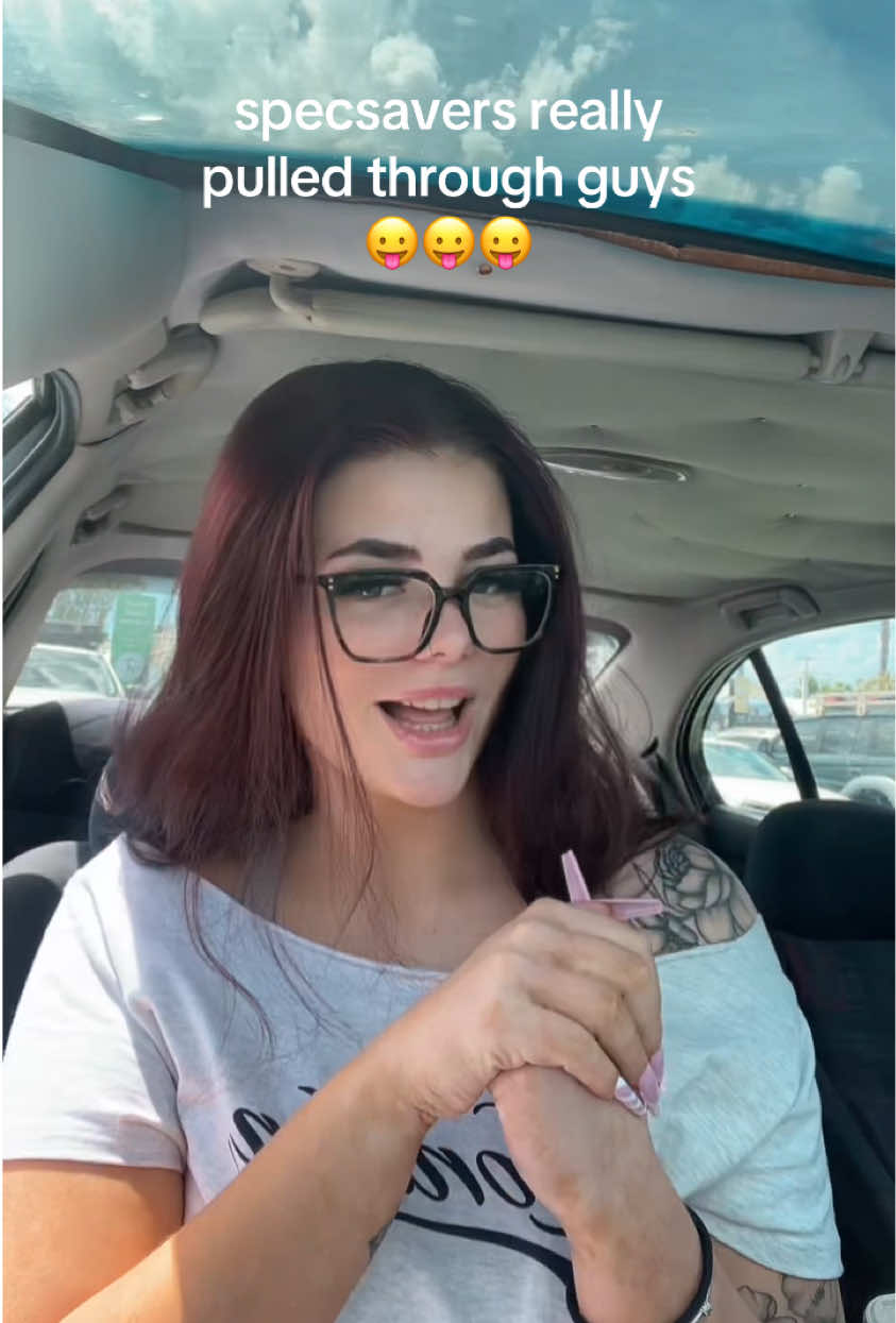 Shoulda gone too spec savers 😆 #specsavers #fyp #explorepage #trending #lipsync 