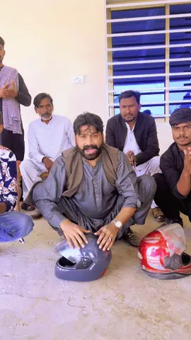 Helmet paaa #viralvideo #100kviews✔️ #foryoupage #kamidramaartist #