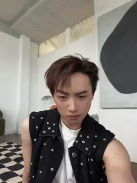 nay đổi vibe 1 xíu !!! #CONGB #AnhTraiSayHi2025 