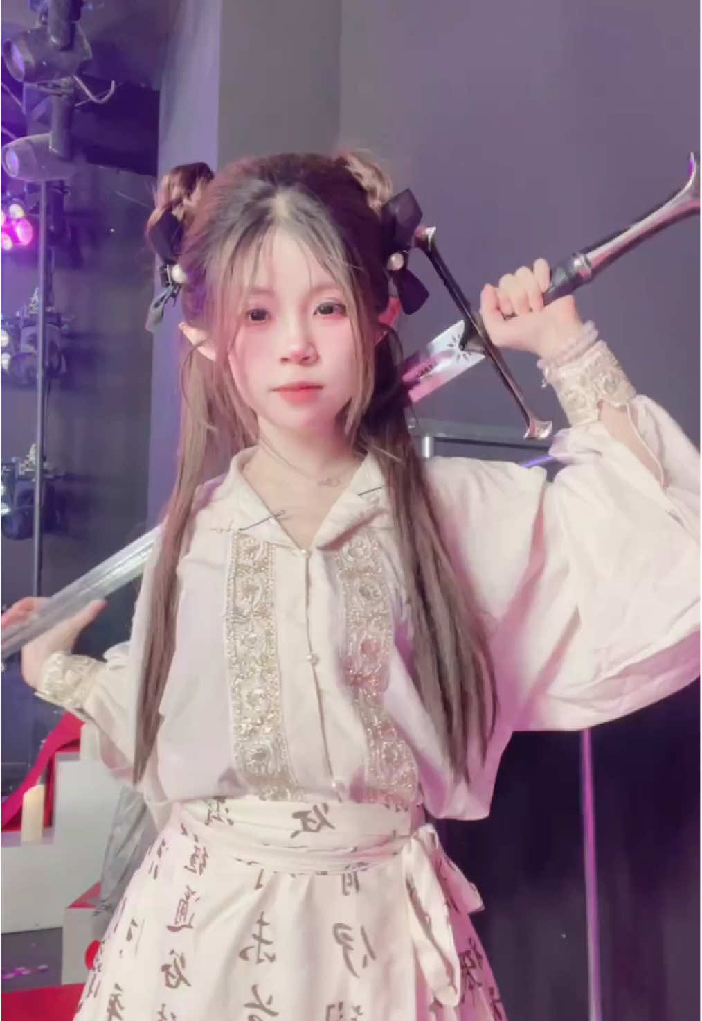 Video cũ thôi vì dạo này thỏ keo kiệt hông cho video, chắc phải giận mới đc 🙄🙄🙄 Tuyển IDOLS & MC 🦥🦥🦥  #rin #tworld015 #hrnewworld #tuyendung #xh 