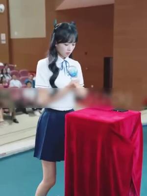 ซีอีโอพาลูกสาวไปรับรางวัลด้วยจักรยาน แต่กลับค้นพบความลับของภรรยาโดยไม่คาดคิด...