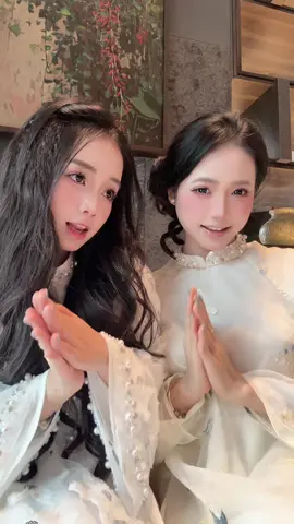 @Lưng dài chân ngắn? 