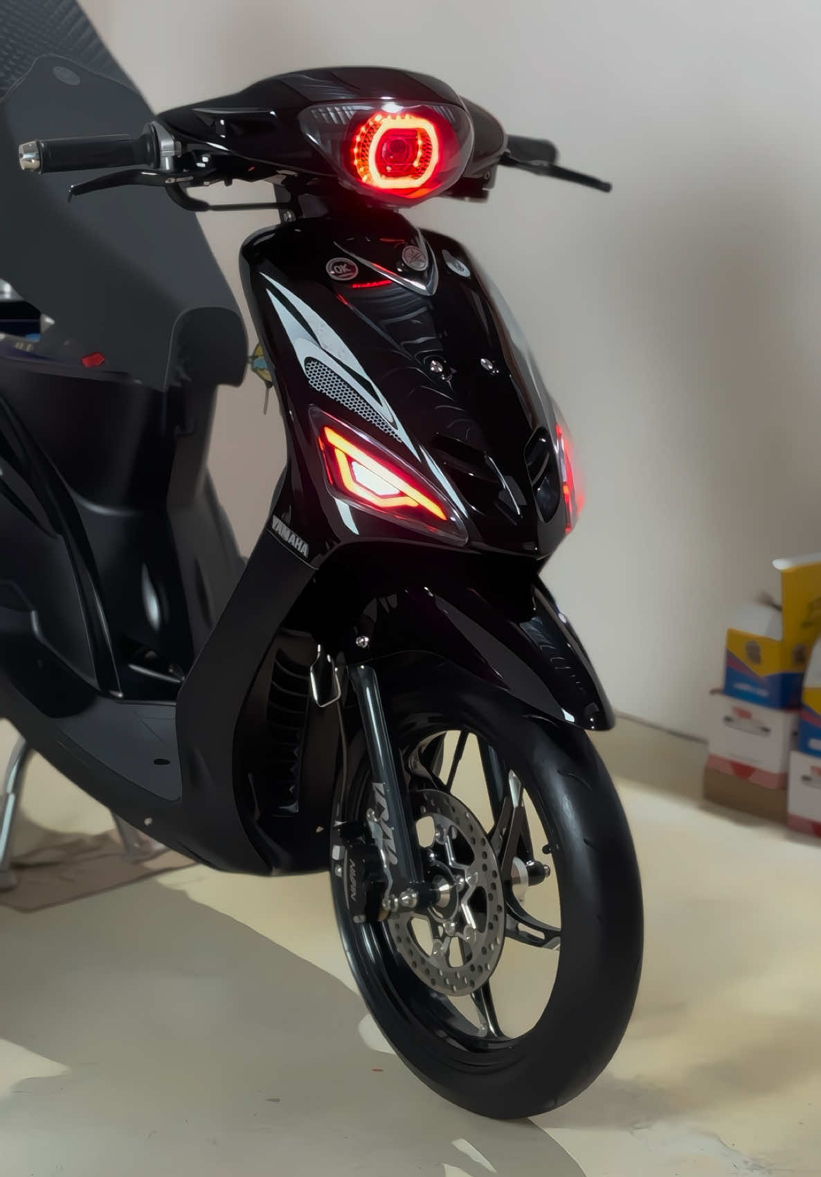 Perlampuan Mio sporty dari @SUN sg  @IQ by SUNsg #mio #miosporty 