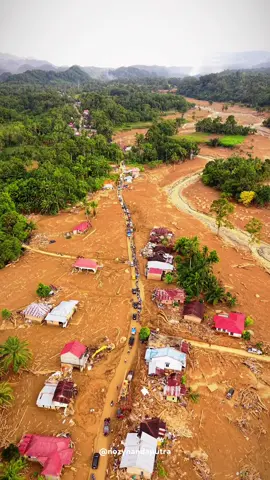 Lokasi : Kayu Pasak, Salareh Aia, Palembayan Kab. Agam  🎵Shanna Shannon - Tanah Airku  #prayforsumbar #palembayan #salarehaia @narapatinuansapariwisata 