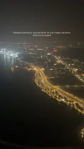 Saudi Arabiah.. Dtg memenuhi undanganNya di Tanah Haraam.. 🤍 #makkah #madinah #saudiarabia #umroh #umroh2025 #baitullah 