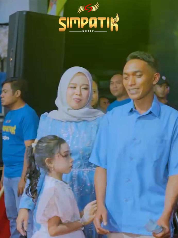 BERBEZA KASTA - @irwandacademy2 FT. @ndhukayu (@Simpatik Music Official LIVE KARANGPLOSO MALANG)  @ABRF` @simpatik_daily @klkaudiorental @rnb_lighting1 @djansae_production @smoothriz_apparel 