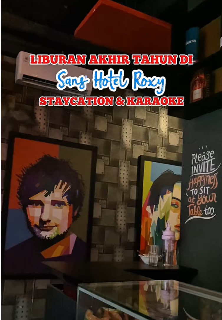 Akhir taun kalian ada rencana kemana? Kalau belum ada rencana, siapa tau nginep di SANS Hotel Roxy Jakarta ini sambil karaoke bisa jadi pilihan. Cara bookingnya lewat aplikasi RedDoorz dan jangan lupa masukin kode promo YUKNGINEP biar dapet harga lebih murah! #hoteljakarta #sanshotel #sanshotelroxyjakarta #REDTRAVELERS #BerkeSANS #explorejakarta #promohotel #fyp #rekomendasihotel #liburanakhirtahun 