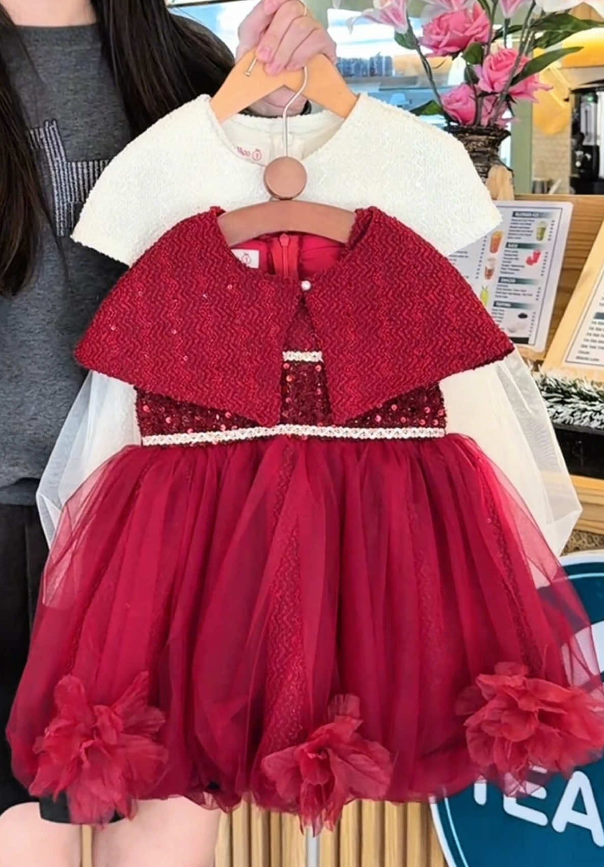 Số lượng không có nhiều xăng nhanh nha các mẹ ơi  #thoitrangtreem #tiktokshop #vayxinhchobegai #vaythietkecaocap #thoitrangbegai