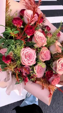 Tình cảm phải dành cho người không rời đi #nhofleur_hoatuoi #hoadep #hoatuoisaigon #tiemhoanho #xuhuong 