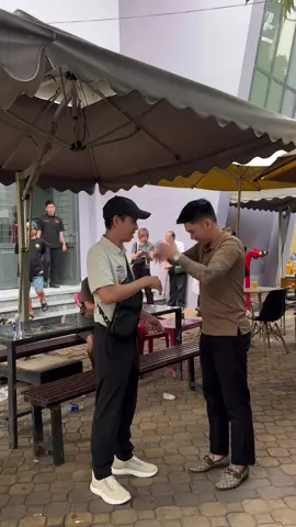 Đại ca truyền công lực qua hết rồi... mấy bạn ăn mình hãy đợi đấy 😒 #bida3c #bidahungcantho #bida 