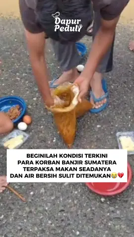 Korban banjir di Sumatera bukan cuma kehilangan rumah… tapi juga kehilangan akses makanan dan air bersih. InsyaAllah, kami akan berusaha membuka dapur umum di titik yang paling membutuhkan— agar saudara kita bisa merasakan makanan hangat di tengah bencana. Bagi kamu yang ingin ikut membantu, donasi masih dibuka. Setiap bantuanmu akan sangat berarti bagi mereka yang sedang kelaparan dan kehausan. Bersama Dapur Peduli, mari berikan support terbaikmu❤️ #fyp #banjirbandang #sumatera #berbagikebaikan #banjirsumatera 