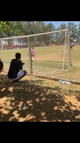 If you can hold your laughter for 10 seconds, I'll admit defeat. #fyp #funny